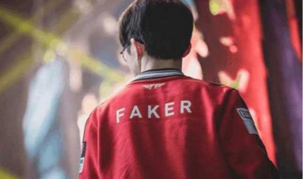 ThunderTalk Gaming 发布了阵容的第一阶段： HOYA ， Beichuan ， SeTab ， 1xn ， Feather