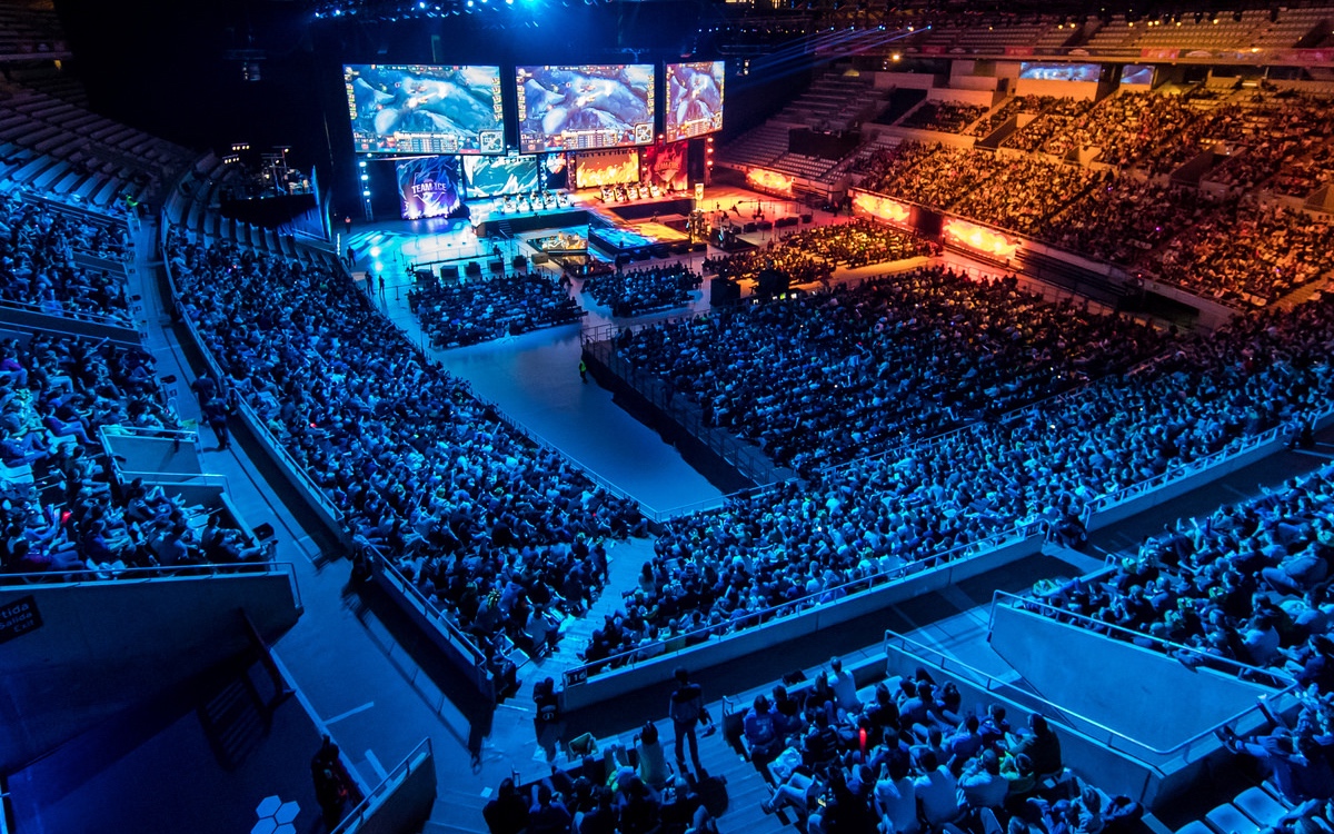 LPL夏季赛W6D5：LGD挑战JDG，BLG保持Xun首发正面对决TES